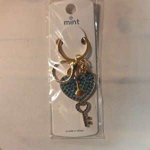 5 For 25 Mint Gold Heart & Key Charm with Blue Stones